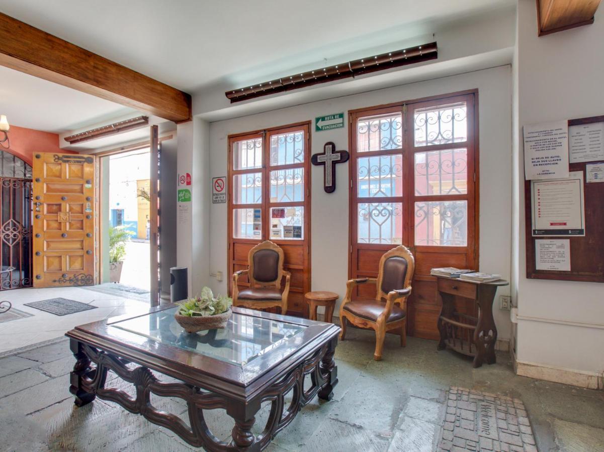 Hotel Valle De Oaxaca Bagian luar foto