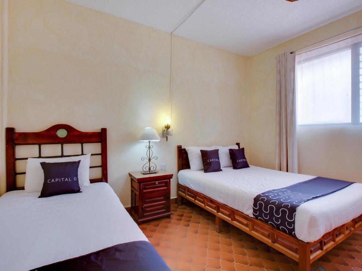 Hotel Valle De Oaxaca Bagian luar foto